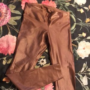 KORAL activewear lustrous legging in Sandstone